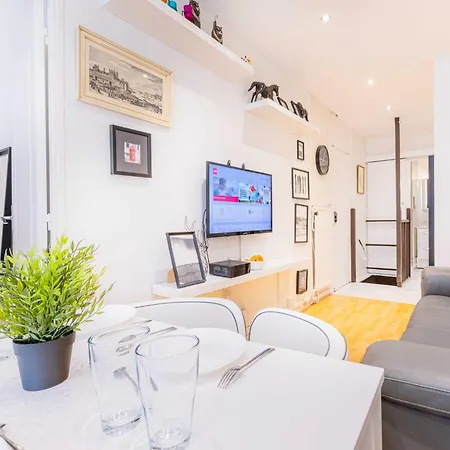 Quiet - 1br 4p - Sacre Coeur شقة *