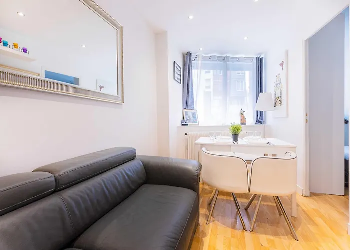 Quiet - 1br 4p - Sacre Coeur Apartment
